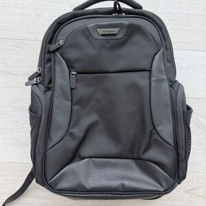 Targus 15.6" Corporate Traveler Backpack